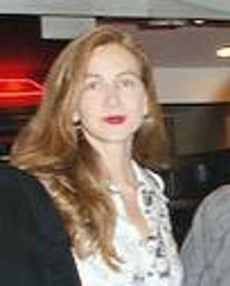 Xandra Castleton Headshot