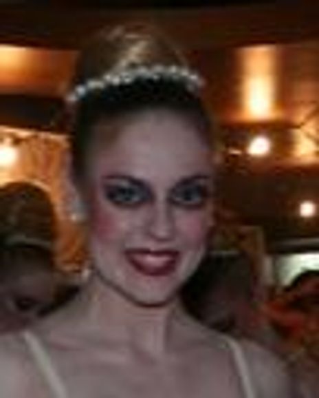 Lori Barber Headshot