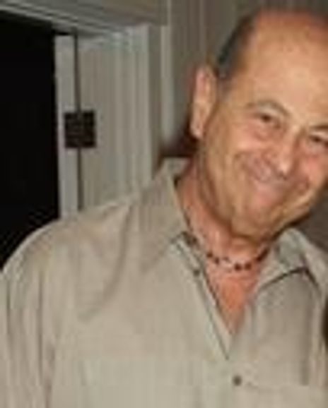 Perry Pazer Headshot