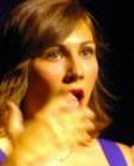 Lucy Horton Headshot