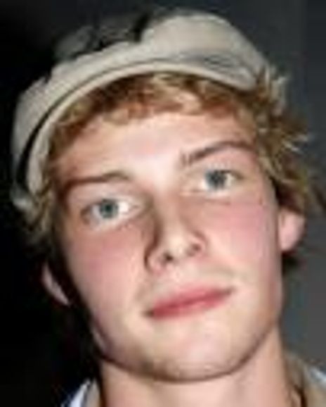 Hunter Parrish Headshot