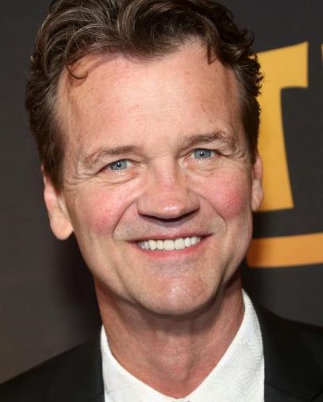 Michael Curry Headshot