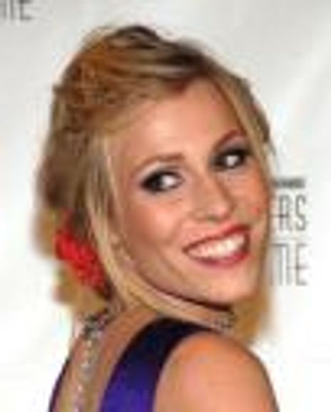 Natasha Bedingfield Headshot