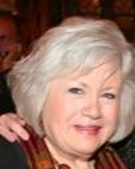 Heather Duke Headshot