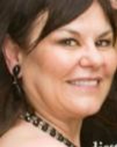 Sunny Jean Luciani Headshot