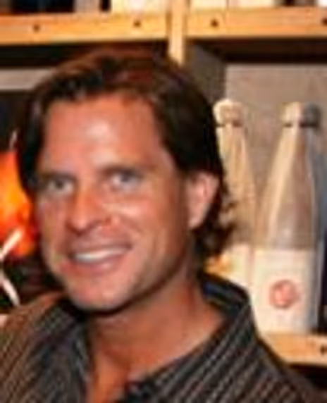 Jay Schutz Headshot
