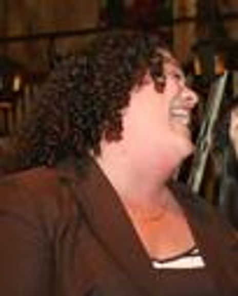 Victoria Oscar Headshot