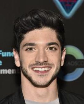 Al Calderon Headshot