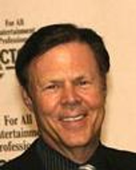 Dean Stolber Headshot