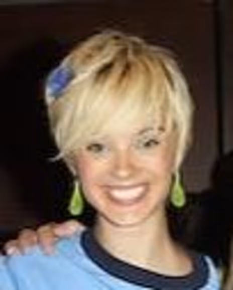 Annie Ragsdale Headshot