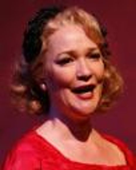 Amelia Broome Headshot