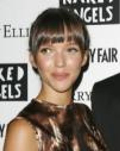 Zoe Buckman Headshot