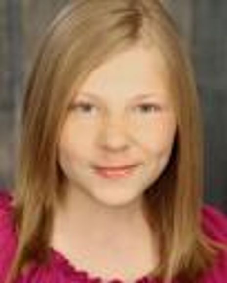 Angelina Kelly Headshot