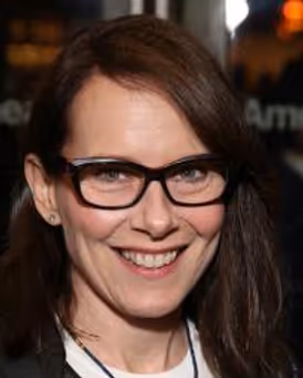 Amy Ryan Headshot