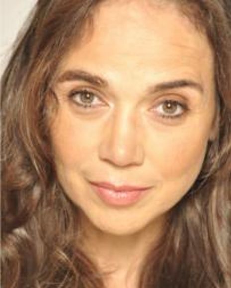 Carla Brothers Headshot