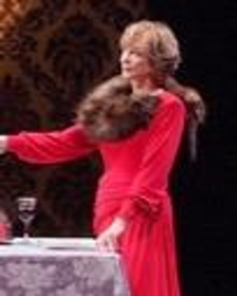 Christina Pickles Headshot