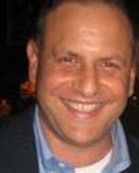 Josh Lesnick Headshot