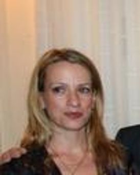 Sandi Carroll Headshot