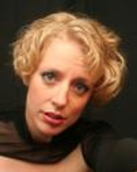 Danielle Erin Rhodes Headshot