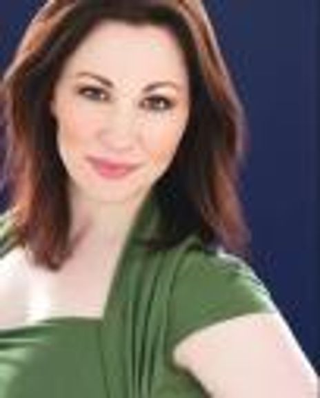 Nikki Van Cassele Headshot