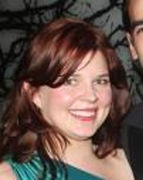 Melanie Hopkins Headshot