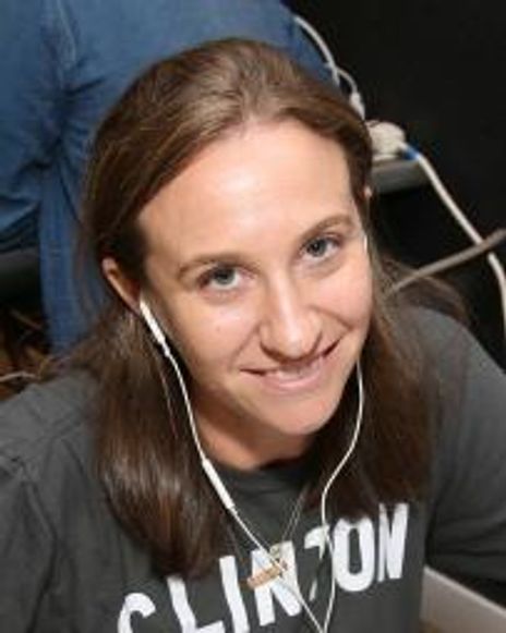 Molly Barnett Headshot