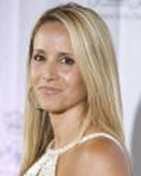 Carolyn Gusoff Headshot