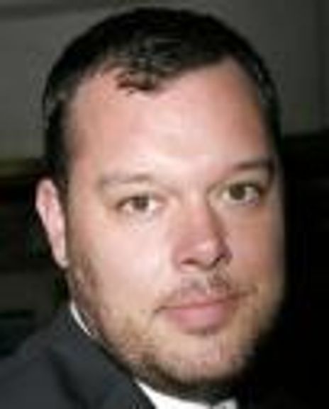 Michael Gladis Headshot