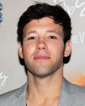 Taylor Frey Headshot