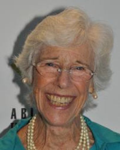 Frances Sternhagen Headshot