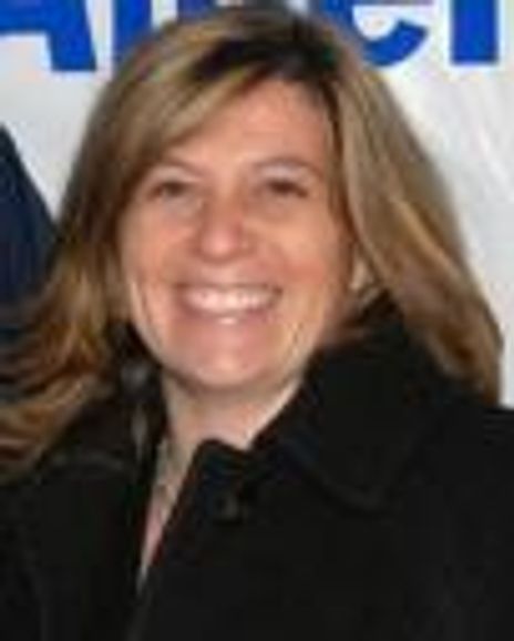 Lori Sheldon Headshot