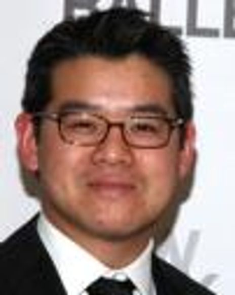 Peter Som Headshot