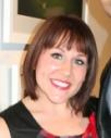 Tara Siesenser Headshot