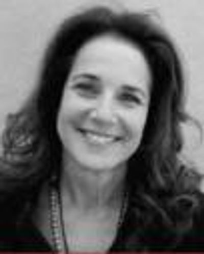 Debra Winger Headshot