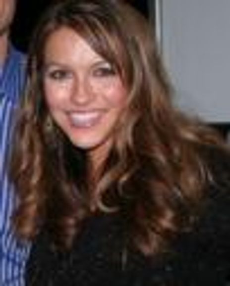 Chriselle Stause Headshot