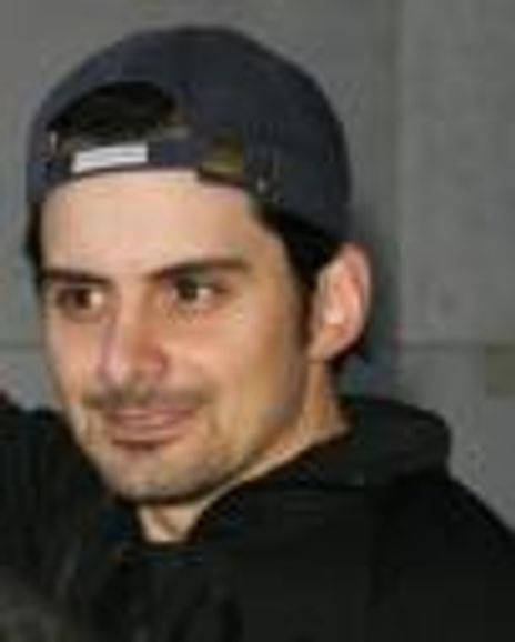 Brad Paisley Headshot