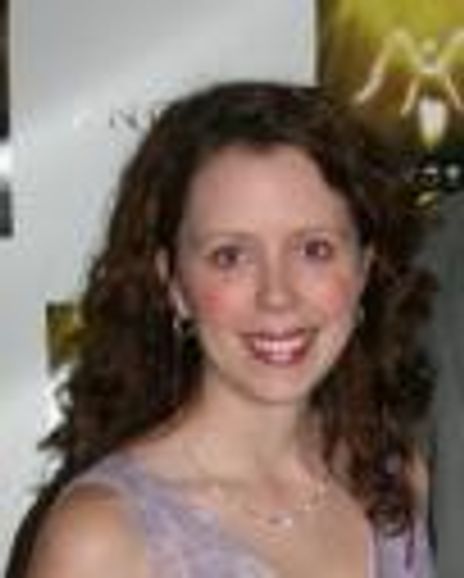 Kelly Strandemo Headshot