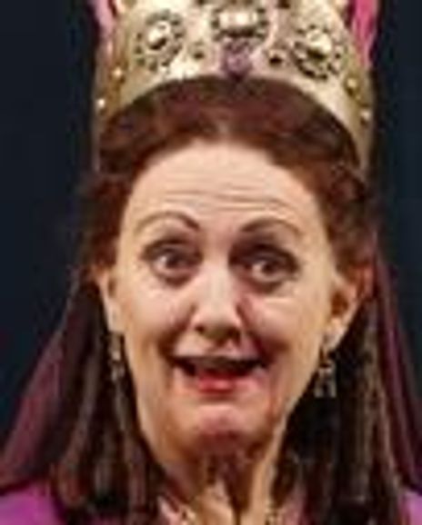 Lori Larsen Headshot