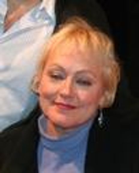 Alexa Hauser Headshot