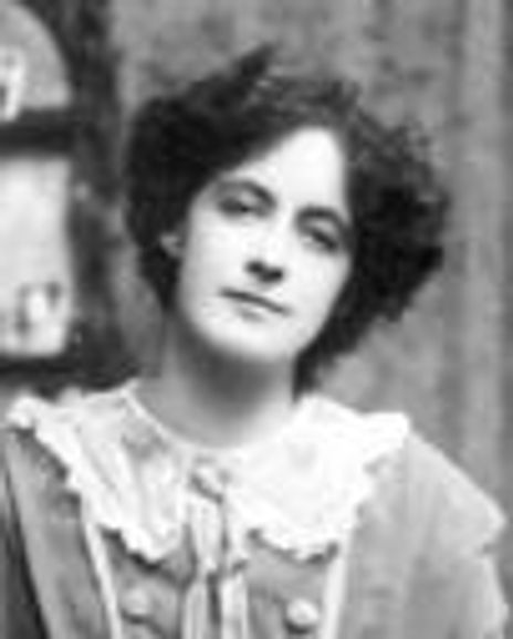 Elaine Inescort Headshot