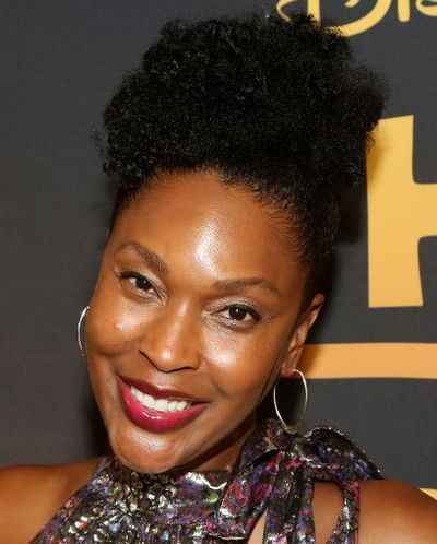 Kissy Simmons Headshot