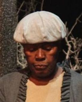 Fran Bennett Headshot