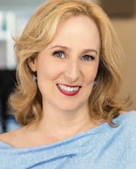 Zina Goldrich Headshot