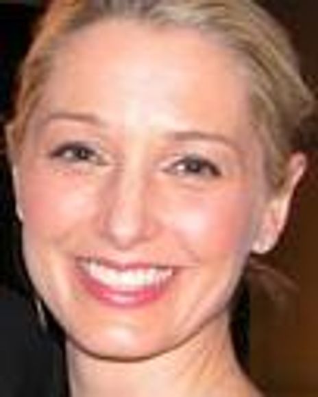 Katherine La Nasa Headshot