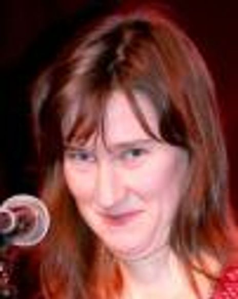 Phoebe Kreutz Headshot