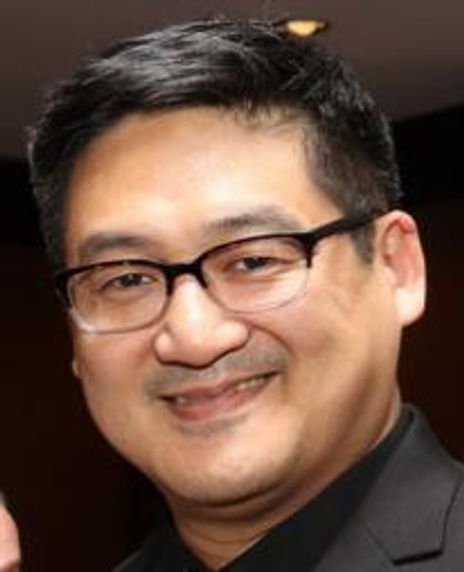 Timothy Huang Headshot