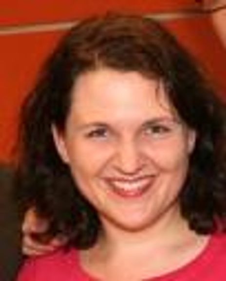 Elizabeth Lucas Headshot