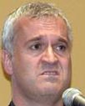 Robert DuSold Headshot