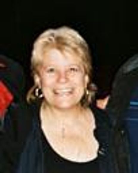 Penny Landau Headshot