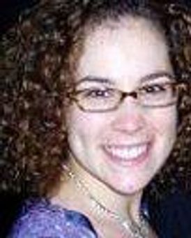 Britt Shubow Headshot